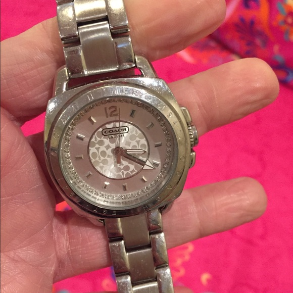 Women’s Coach Watch - Picture 1 of 1